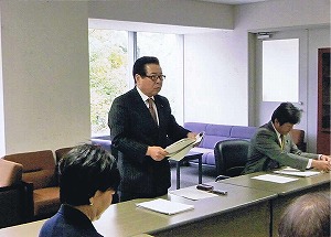 平成25年11月12日　厚生労働環境委員会　委員長あいさつ　於　京都府立医科大学
