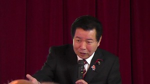 会場のみなさまとコミュニケーションを取りつつ、談笑を交えながら報告会は進みます。